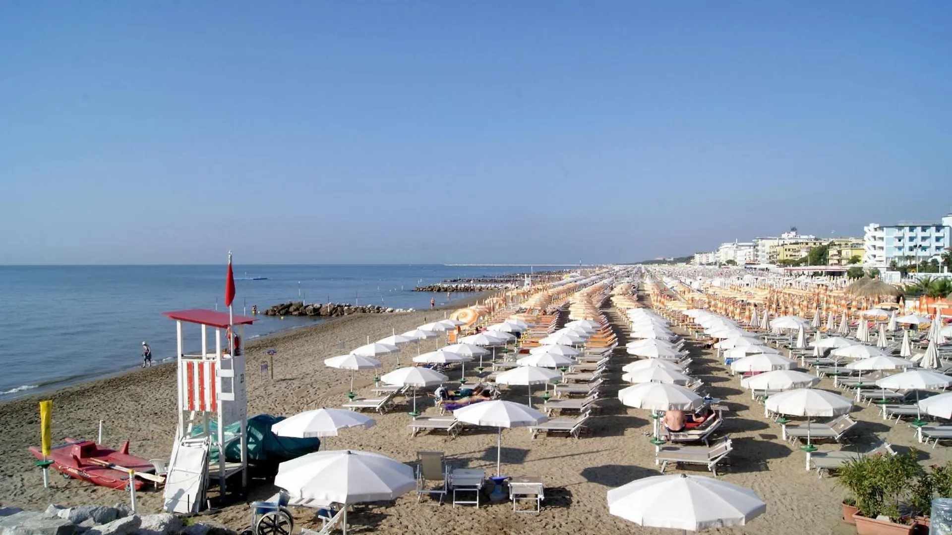 Apartment Modern Flat With Balcony In A Residence In Caorle