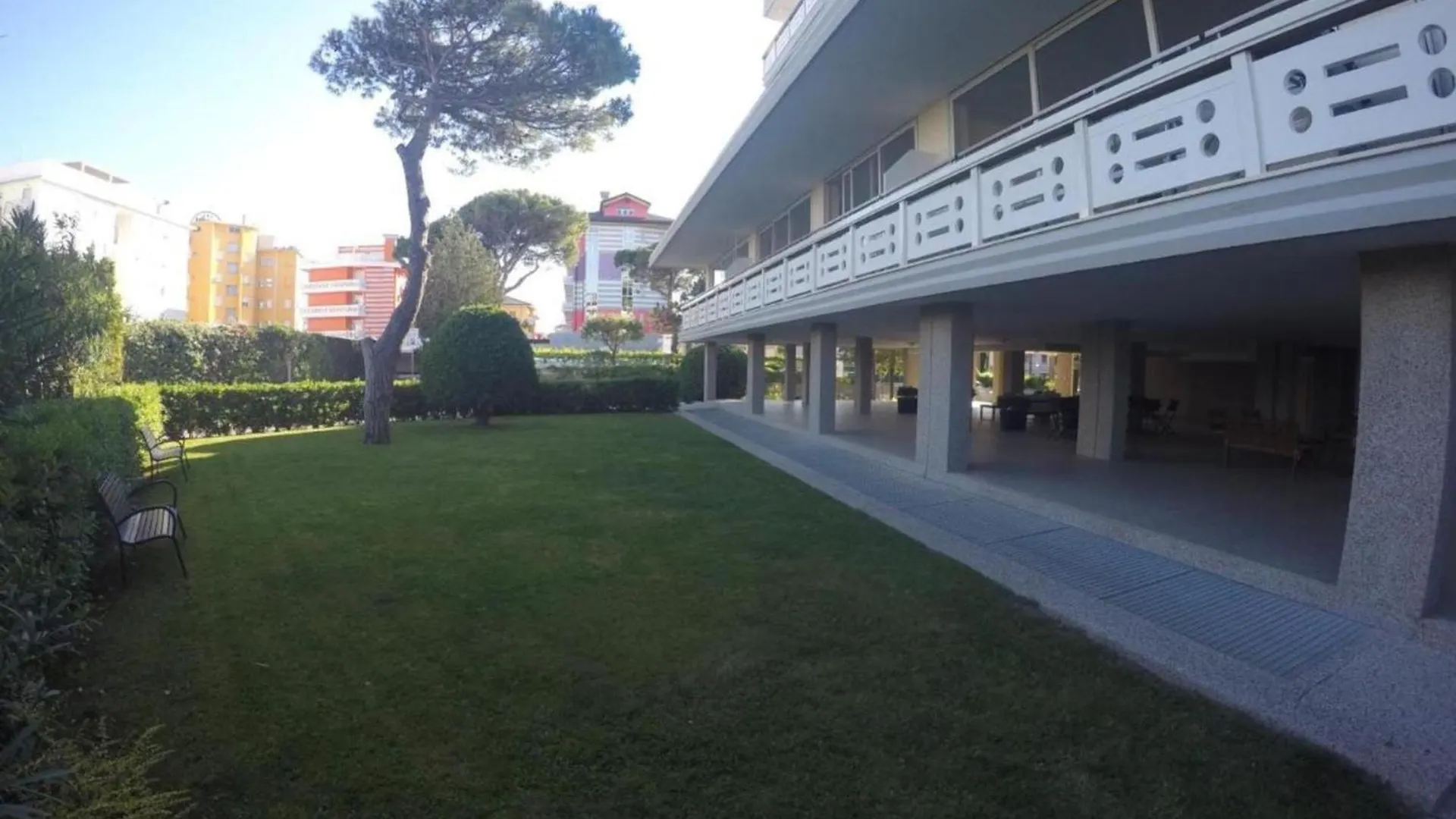 Modern Flat With Balcony In A Residence In Caorle